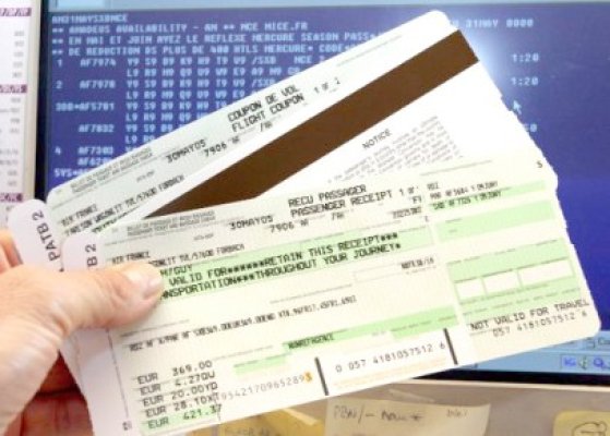 Biletele de avion se scumpesc pentru două mil. de pasageri